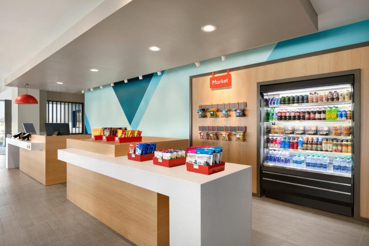 Hotel Avid - Northwest By Ihg